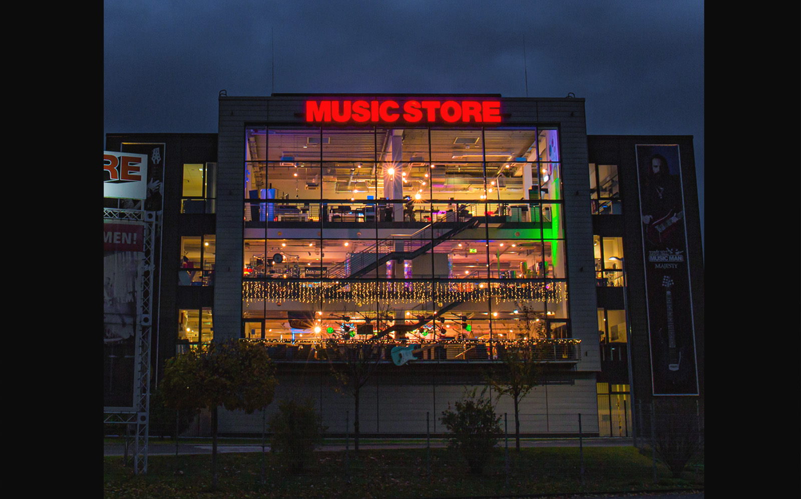 Music Store_night